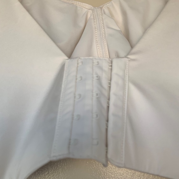 Catherines Intimates Beige Cream Silky Bra Sz.48C No underwire Full Coverage - Picture 10 of 13